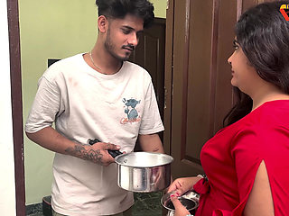 Pados Wali Bhabhi Kai Doodh ka Chakkar