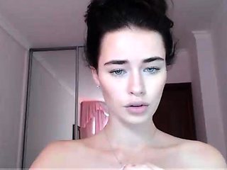 Horny Webcam Babe Solo Masturbation