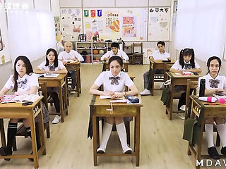 Asian Teacher Gives Student 3p Day Gift