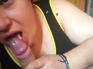wife blowjob makes me cum