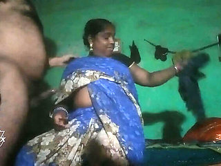 Desi Aunty Big Ass Fucked and Pussy Licked in Homemade Village Video