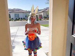 Halloween Trick-or-treat Bad Bunny Gets Candy Cum and Squirts on His Cock