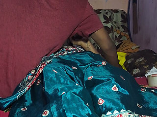 Desi bhabhi ka romance wela sexy video mms