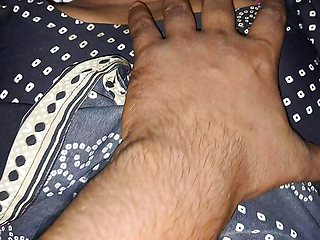 Indian Bhabhi Cum In Pussy