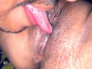 First Time Desi Bhabhi Pussy Licking Video