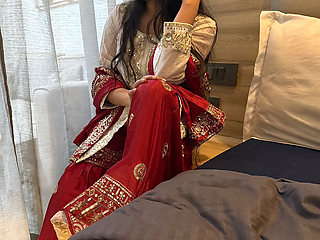 Muslim Stepsister Gives up Her Virginity Before Eid
