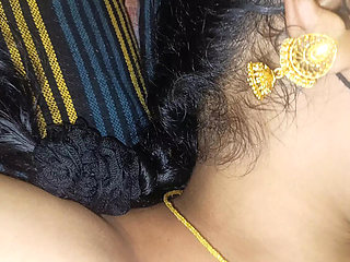 Green Saree Aunty Hot Outdoor Romance - Tamil Viral XXX Video