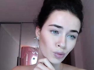 Horny Webcam Babe Solo Masturbation