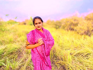 beautiful village girl when meet her bf in jungle then catch by Land owner and land owner fuck the cute village girl Clear hindi
