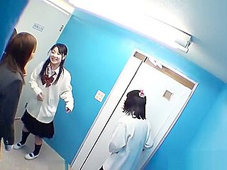 Japanese teen 18+ urinates
