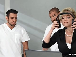 Freeuse Getaway Anal Threesome with Blonde Mature Babe Dee Williams feat. Xander Corvus, Dee Williams, Dante Colle