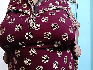 Big boobs sexy indian aunty video