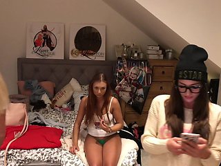 Lingerie party movie with sinful lassie from Leons TV