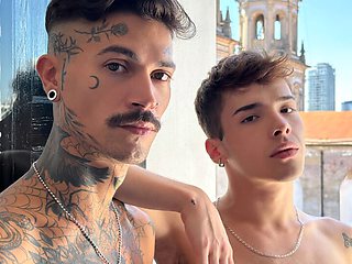 Argentino Twinks Love Exploring Each Other's Bodies - Latin Leche