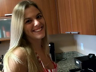 Long-haired blonde Kendra gets her pussy licked in missionary