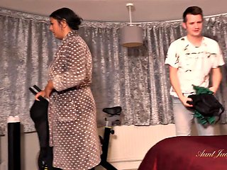 Cassy BBW Milf Summoning Fashion Guru for Hot Session