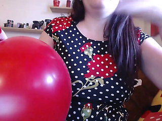 Nicoletta Excites You with Large Balloons and Is Ready to Show You Her Passion for Fetish