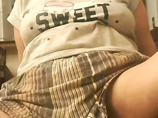 Mature MILF in Shorts, Showing Surprise