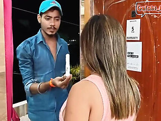 Desi Salesman Fucks Horny Indian Bhabhi Hard in Doggy Style