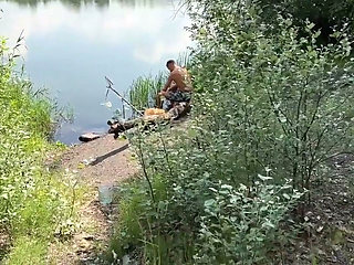 Teen Seduced a Married Fisherman and Fucked Him on the Lake