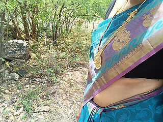 Family Function Outdoor Sex with Stranger - Pushpa Valli & Magilmathi in Public Fantasy Role Play