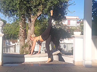 Selena's Outdoor Yoga and Sex