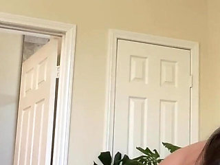 Perfect Teen Co-ed Sure Know How to Work a Big Cock