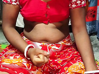 Desi Bhabhi Big Ass Fingering Sex with Oiled Pussy Orgasm