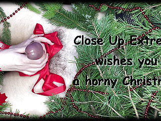 Close Up Extreme wishes you a horny Christmas