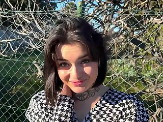 Luna, her big breasts are a deadly weapon! - Jacquie et Michel TV