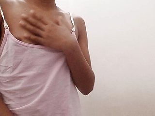 Indian desi Girl masturbating solo fingerings