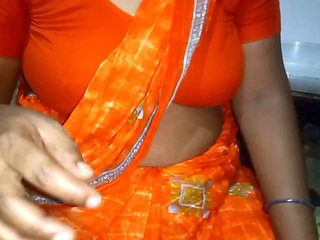 Indian bhabhi fucking in village home