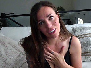 Beautiful teen brunette Jessica Sinn masturbates