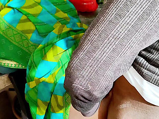 Desi Bhabhi Hardcore Fuck in Kitchen with Hindi Dirty Talk - Indian Aunty Rough Sex