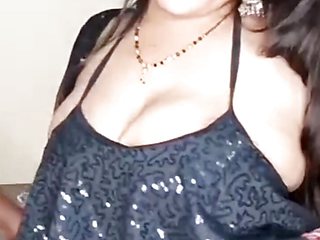 Indian bhabhi hot sexy videos viral