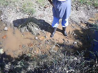 Mountainmama Playing in Creek