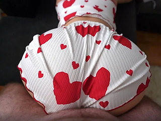 Big Ass Babe in Shorts Gets Creampie Doggystyle POV