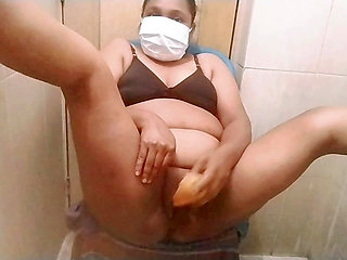 A Funny Moment of Sister-in-law Hitting Her with an Attractive Carrot