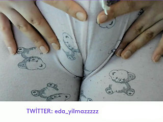 CAMELTOE- SWOLLEN PUSSY- PUSSY IN PAJAMAS