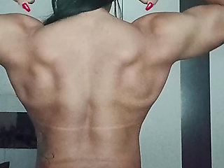 Real men appreciate muscular moms