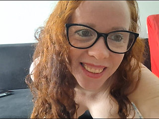 Who Wants to Eat My Pussy I'm Giving It to Everyone