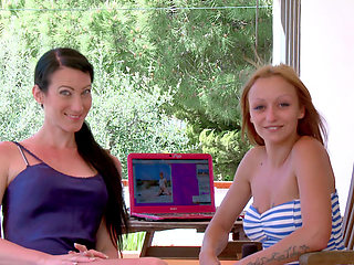 Amadea Emily: Video Interview Sexy with Amadea Emily
