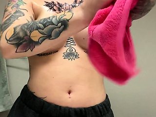 Amateur Blonde Teen Plays Solo with Toy Webcam Porn