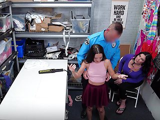 Freya Von Doom and Ivy Mae Lynn get banged by cocky LP officer