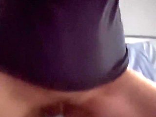 MILF Loves to Fuck Pussy Early Mornings