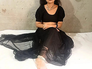 Desi Girlfriend Doggy Style Fuck - Hot Indian Bhabhi Hardcore