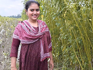 Video of fucking a beautiful desi girl while eating jute.