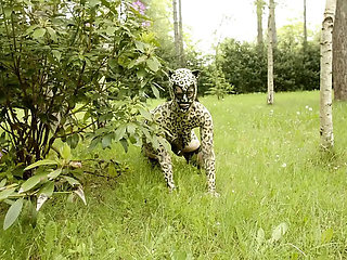 Outdoor Gangbang Creampie - 9 Girls Love Life & Group Sex