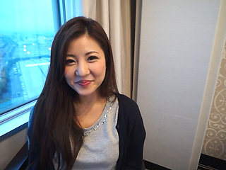 A004b01 a Talented Married Woman with Sex Descends. Closed Room Ntr with My Best Friend's Daughter-in-law