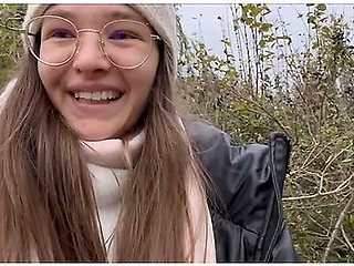 18yo Teen Outdoor Pissing From Huge Pussy